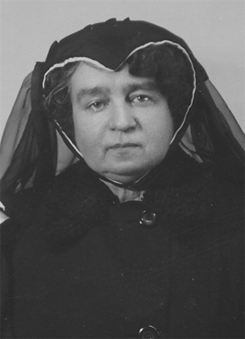 Image - Natalena Koroleva (in mourning, 1941)